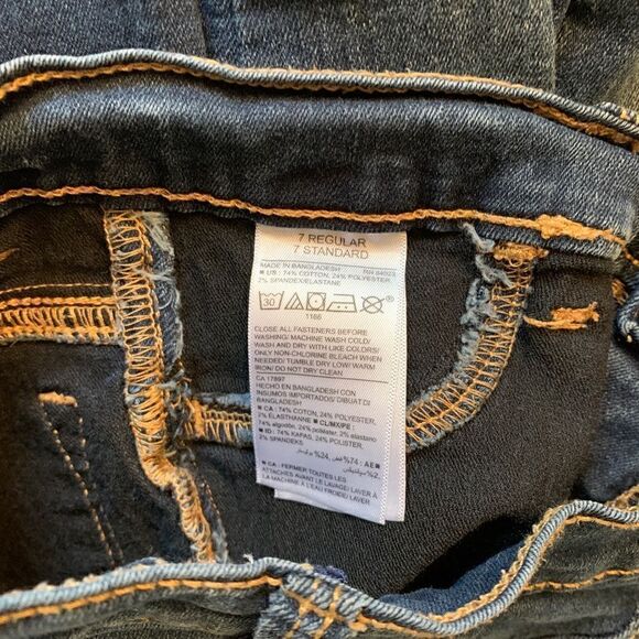 Old Navy Rockstar Jeggings  - Picture 7 of 7